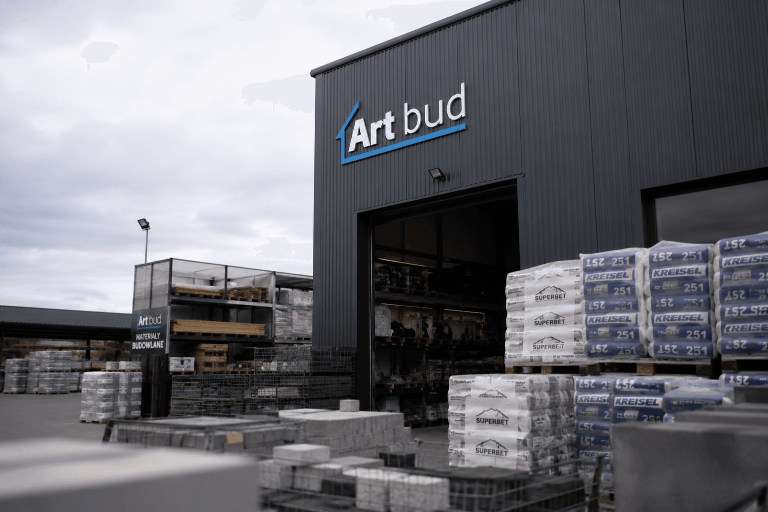 ArtBud - Skład Budowlany, Kolbuszowa - realizacja Expressite